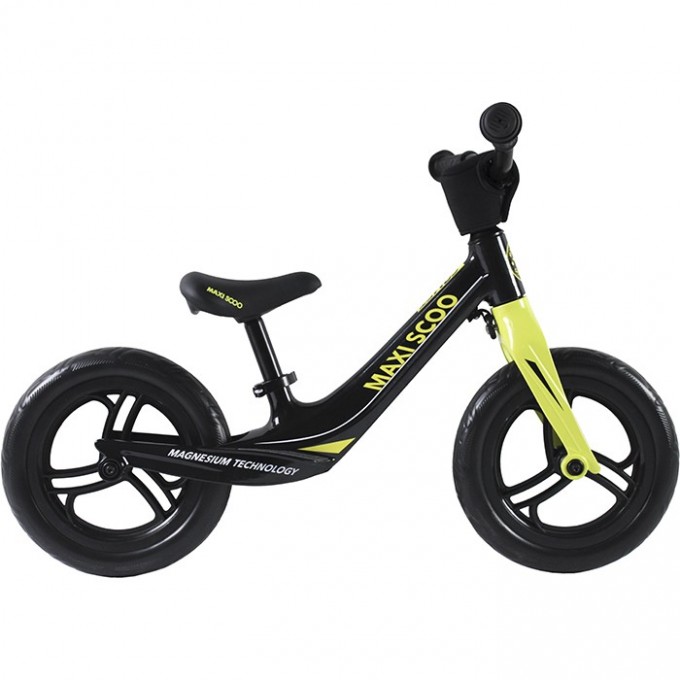 Беговел детский MAXISCOO "COMET" (2022), Стандарт Плюс, колеса ЭВА 12", черный MSC-CM1205